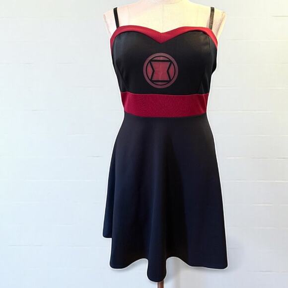Torrid Plus Size 3 Marvel Comics‎ Black Widow Cosplay Costume Dress Her Universe - Picture 5 of 5